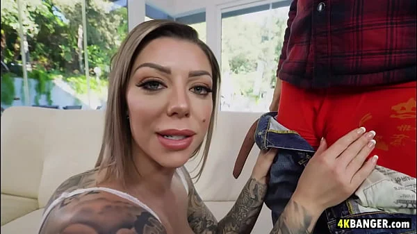 Inked slut takes his third leg