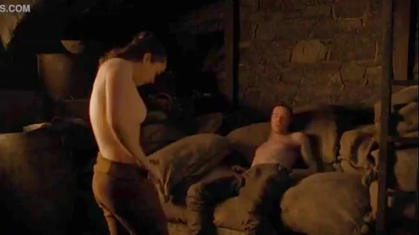 Maisie Williams/Arya Stark Hot Scene-Game Of Thrones