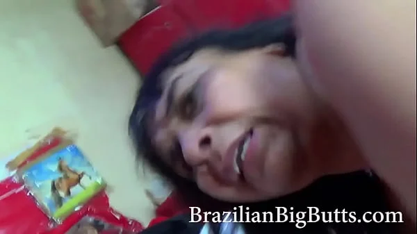 BrazilianBigButts.com ssbbw granny 60 years old with giant butt and short shorts