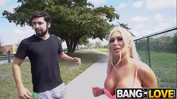 WTF! Brandi Bae Having A Good Time With A Huge Cock