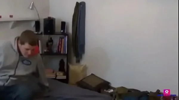 fat-nerd-loves-his-tiny-roommate-babe 2019