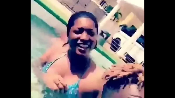 SHATTA WALE THREESOME with 2 ghetto slay queens goes viral