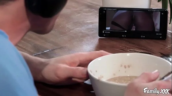 Stepbrother Fucks His Slutty Stepsister In Her Wet Pussy