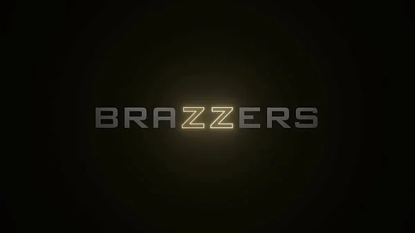 Bunkbed Surprise Minni Joy / Brazzers/ Enter XVPROMO on official site for discount