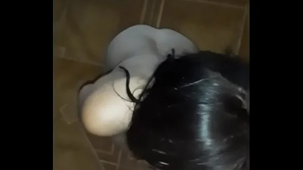 Me Como A Mi Vecino Mientras Mi Marido Trabaja