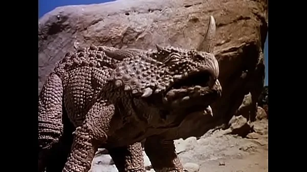 Saturday night jackin classics ep 4. Beach Babes 2 Cavegirl island 1995