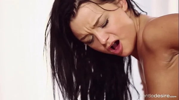 Gorgeous Daphne Klyde goes all the way