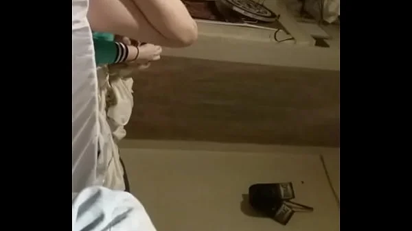 My 18yo $tep $is Accidentally Showed Her Pussy