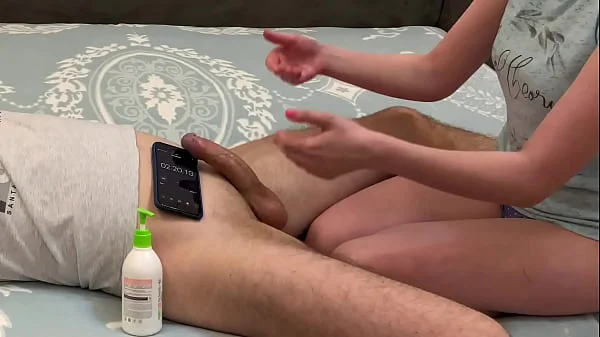 BALLS SQUEEZING THERAPY