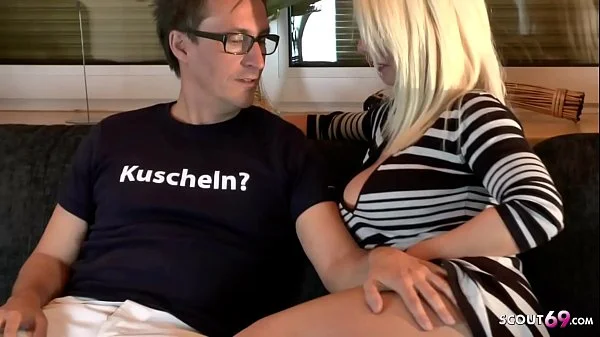 Reife Deutsche Hausfrau beim privaten Sextreffen mit Conny Dachs
