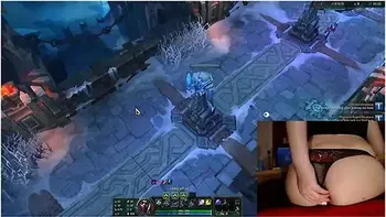 Gamer Girl In Giving The Vibrating Buttplug Another Chance League Of Legends #15 Luna