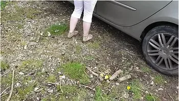 Alice - Casually Peeing Jeans While Walking, Then Wetting The Car Seat ;)