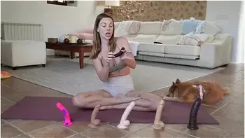 Roxy Fox In How To Fuck - With Your Penis Size + Shape