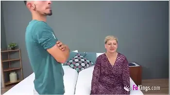 Amateur Rookie Has Never Fucked An Older Stepmommy... Until He Met Sara Duval!