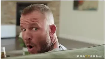 Moriah Mills - Dicking The Dutiful Wife