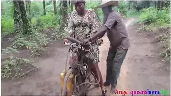 Some Where In Africa ,the Yoruba House Wife Bbw Caught Fucking By The Village Palm Wine Tapper On Her Way To Market, He Convince Her Because Of His Palm Wine And Fucked Her Rough On The Road Side. (