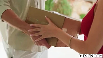 Milena Ray Blowjob & Doggystyle Sex with Handsome Matthew Meier - Intense Fucking & Facial