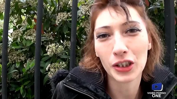 J'ai croisé Zara dans la rue, une nympho en manque qui va prendre ma bite