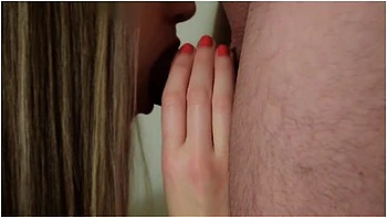 Amateur Babe Giving An Amazing Blowjob