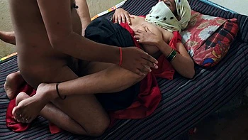 After Going To The Husbands Village, Stepsister-in-laws Big Discount Flower Romance