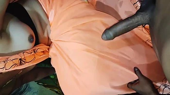 Devar Bhabhi In Bhabhi Devar Sex Video,tight Pussy Desi Bhabhi In Saree Fucked Hard By Devar In Hindi Audio