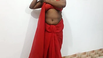 Desi Girl Sari Danci