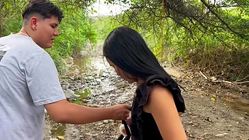 Casual Sex, I Teach Young Latina How To Fish And Then Fuck Her And Cum In Her Pussy