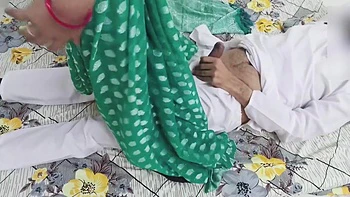 Stepmommy And Me Hard Fuck With Dirty Talk Hindi Sex Sauteli Stepmummy Or Sautela