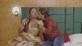 Rosie Asks Her Best Friend To Borrow Money To Pay Rent