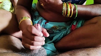 Bhabhi Ne Mera Lund Hilaya