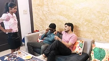 Desi Indian Threesome Gangbang Hardcore Sex with Londamaal123