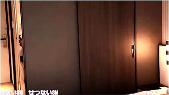 こ主人様の到着を待ちなから股縄を湿らせてしまう自分に恥すかしくなりました今日私はとんな風に躾けられるんたろう淡い期待に胸の鼓動か早くなって静かな部屋に響くようてした