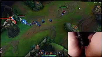 The Vibrator Causes My Whole Body To Shake League Of Legends #3 Luna With Gamer Girl