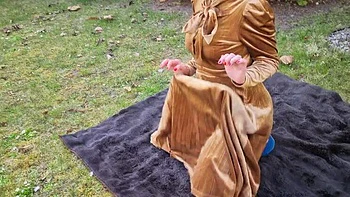 Amateur MILF Wanilianna Teases in Garden Outdoor Solo HD