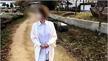 素人個人撮影巨乳熟女にヒタッと白シャツて/ノーフラ散歩露出オtニー潮吹き//流出/晒し/視姦　japanese/hentai/asian/milf/mom/big Tits/日本人/塾女/人妻