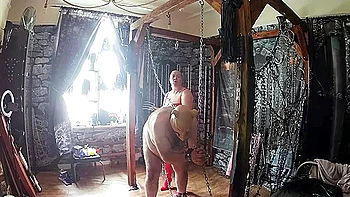 Domina Satana Punishing Her Piggy