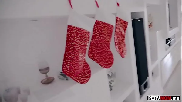 Stepmommy swallowed my cum for Christmas after sucking