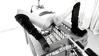 Omfg You Re Crazy Fuck Machine And Anal Hook Non Stop Orgas