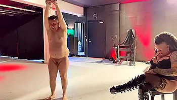 Mistresss Shooting Sub With 100 Rubberbands - Humiliation And Pain Session