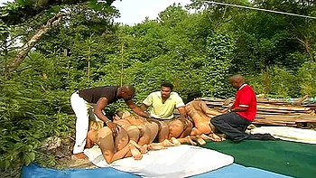 Carrie Cruise, Jennifer Dark, Julie Silver, Laura Lion, Melissa Black, Sarah Blue, Vanessa Mae - Orgy World The Next Level 5 (fixed Audio)