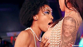 Lewd Lesbies Horny Xxx Clip