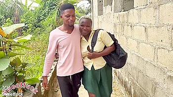 Thick Ebony Student 18+ Sucked Her Boyfriend Cock After