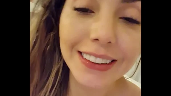 Dei meu cu 5 horas a dos principes... estou arreganhada mesmo.... cusinho arrombado e cusinho feliz... Quer ver?.... : bolivianamimi