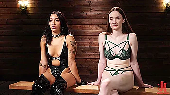 Turning Cuties Bootie