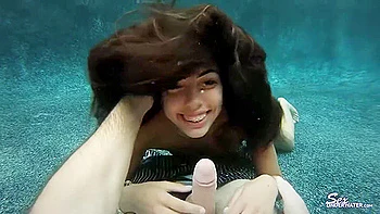 Pov Pooltime - Rachel Rivers