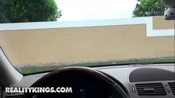 Pretty Girl (Sophia Ducati) Agreed On Getting Her Pussy Fucked And Get Paid - Reality Kings