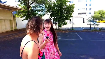 Discovering Sophia Laure... - Jacquie et Michel TV