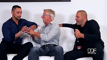 Sealing The Deal: Hot Babes Fuckholes Stuffed By Two Studs