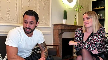 Sophie, 43, nurse in Aix-en-Provence! - Jacquie et Michel TV