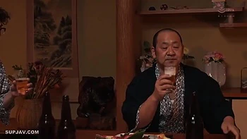 On A Hot Spring Trip To Celebrate Leaving The Company, I Continued To Be Vaginal Cum Shot By My